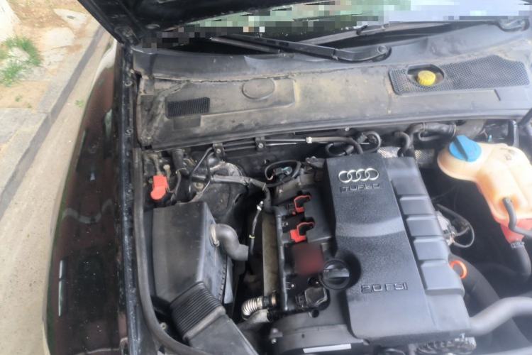 Used Audi A6L 2011 2.0 TFSI automatic Comfort trim Engine Bay Right