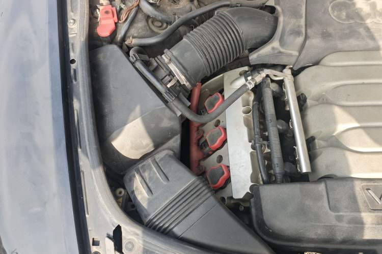 Used Audi A6L 2011 2.4L Comfort Edition Engine Bay Right