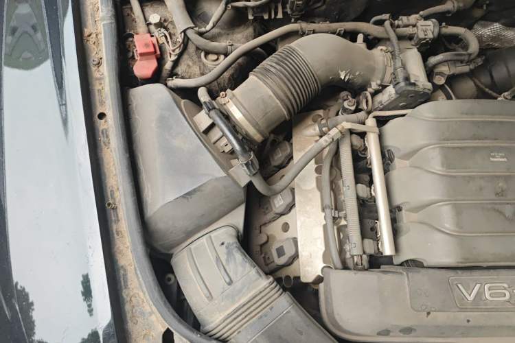 Used Audi A6L 2011 2.4L Technology Edition Engine Bay Right