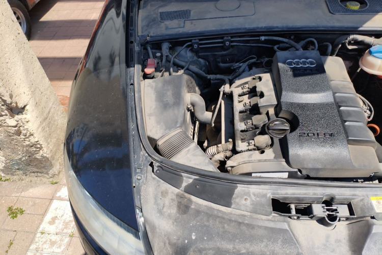Used Audi A6L 2011 2.0 TFSI Automatic Standard Edition Engine Bay Right