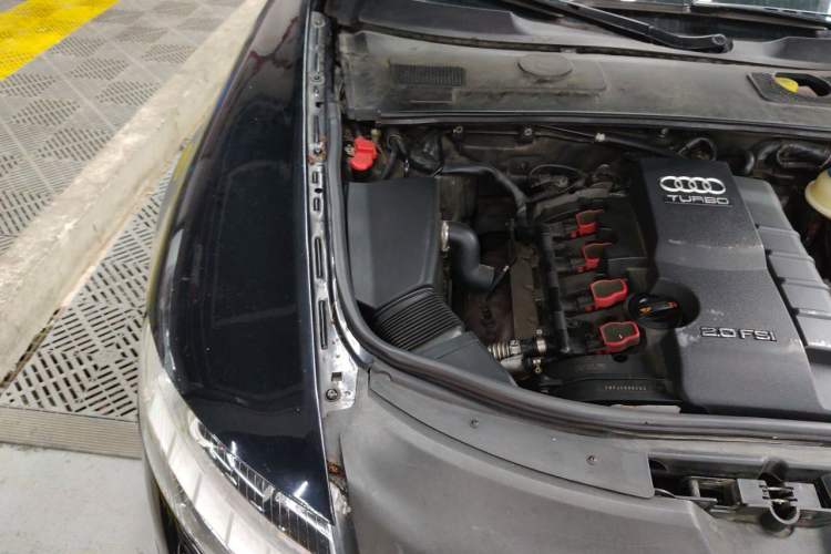 Used Audi A6L 2011 2.0 TFSI Automatic Standard Edition Engine Bay Right