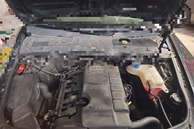 Used Audi A6L 2011 2.0 TFSI Automatic Standard Edition Engine Bay