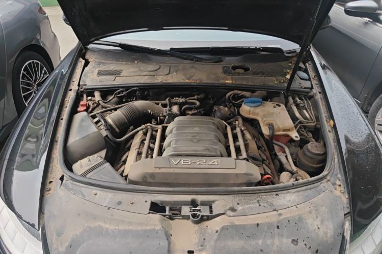 Used Audi A6L 2011 2.4L Technology Edition Engine Bay