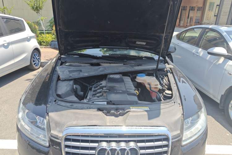 Used Audi A6L 2011 2.0 TFSI Automatic Standard Edition Engine Bay