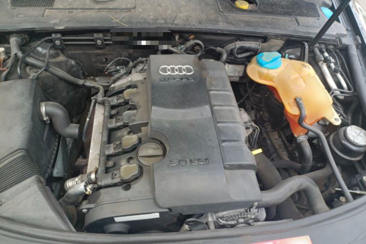 Used Audi A6L 2011 2.0 TFSI automatic Comfort trim Engine Bay