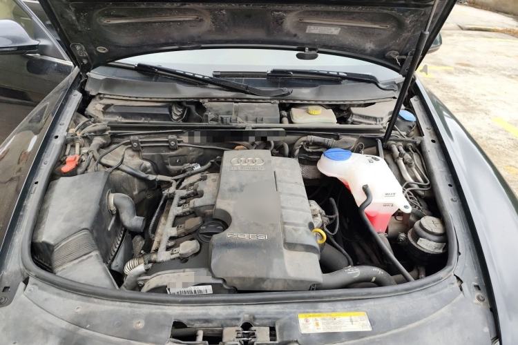 Used Audi A6L 2011 2.0 TFSI Automatic Standard Edition Engine Bay