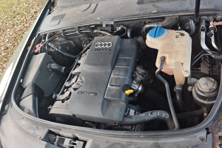 Used Audi A6L 2011 2.0 TFSI Automatic Standard Edition Engine Bay