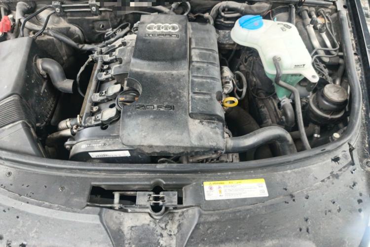 Used Audi A6L 2011 2.0 TFSI Automatic Standard Edition Engine Bay