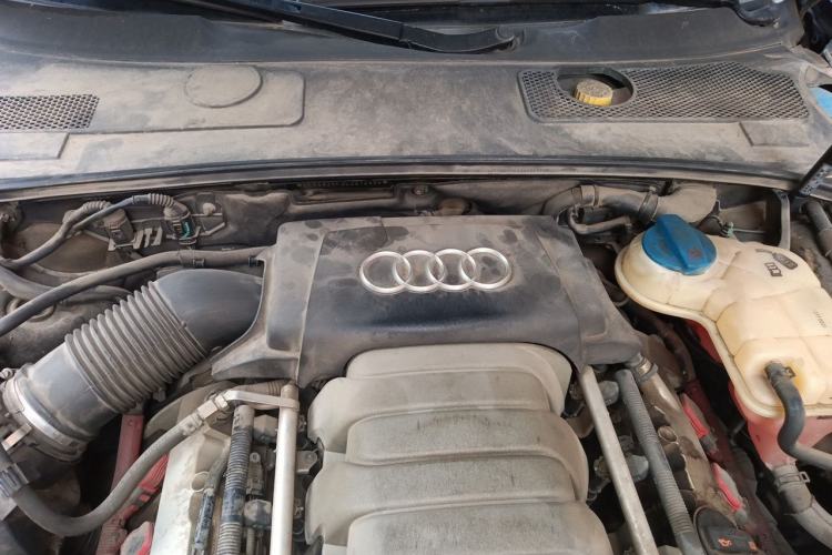 Used Audi A6L 2011 2.4L Technology Edition Engine Bay