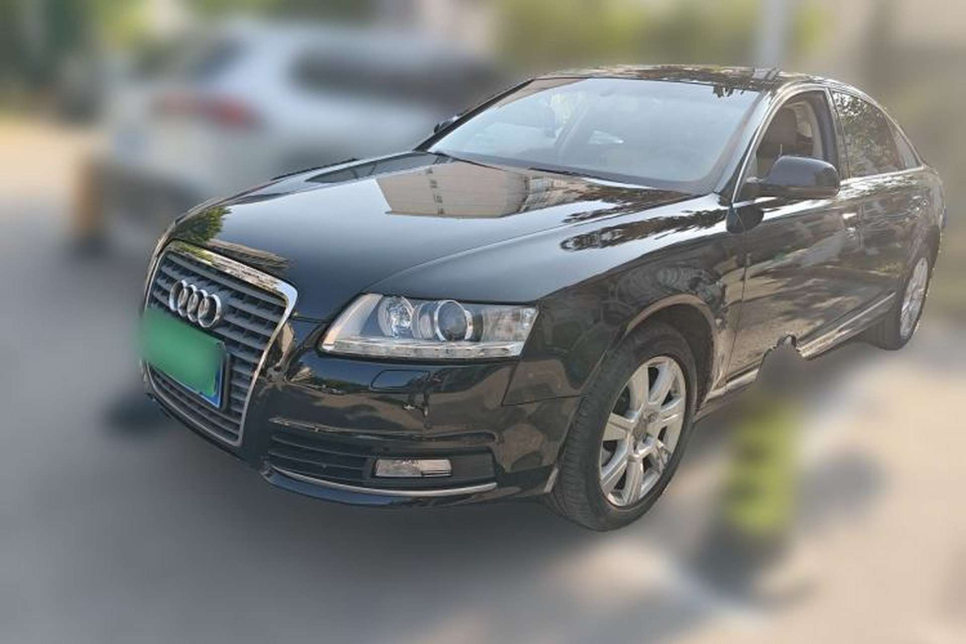 Used Audi A6L 2011 2.7 TDI Comfort Model Front Left 45 Deg