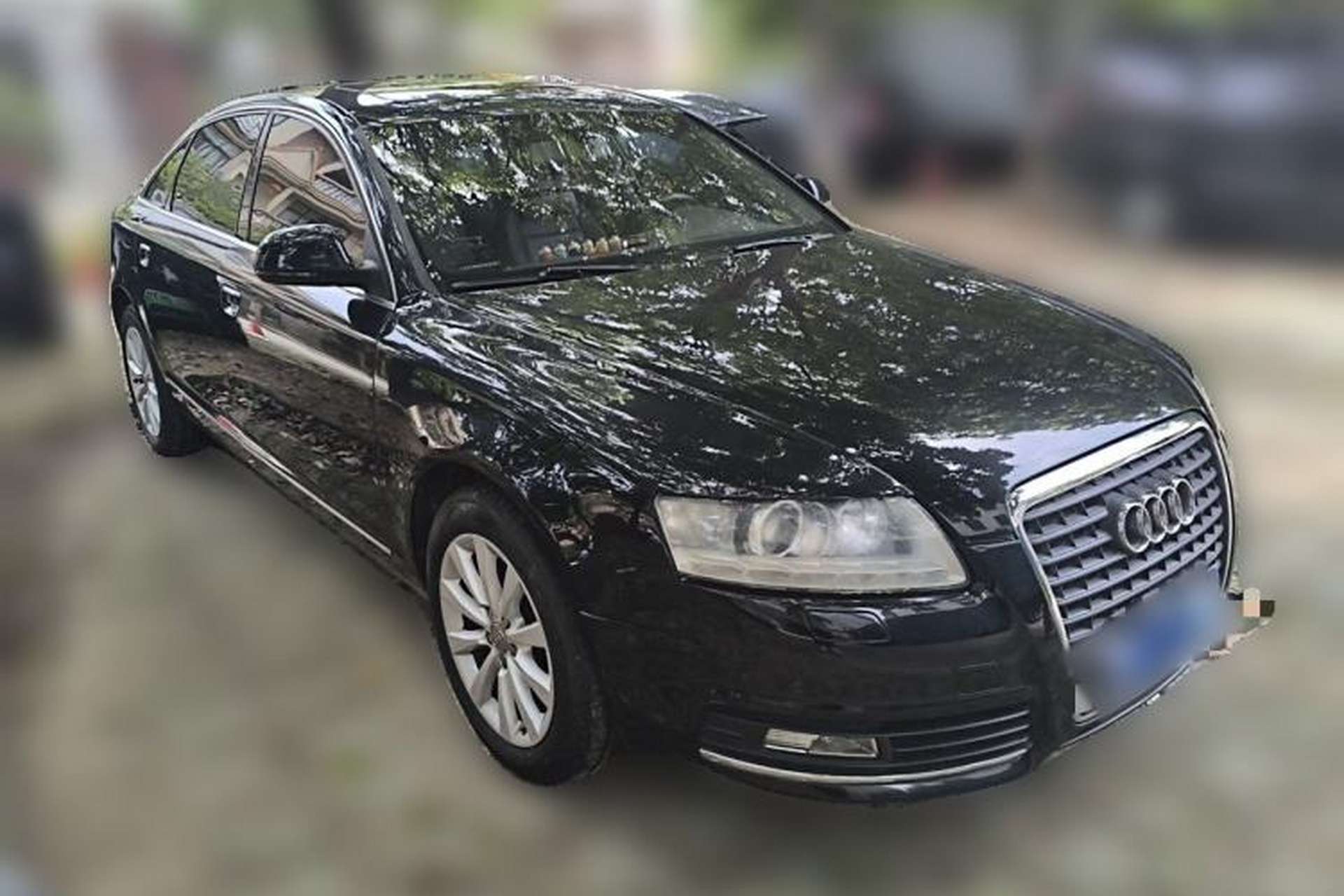 Used Audi A6L 2011 2.0 TFSI Automatic Standard Edition Front Right 45 Deg