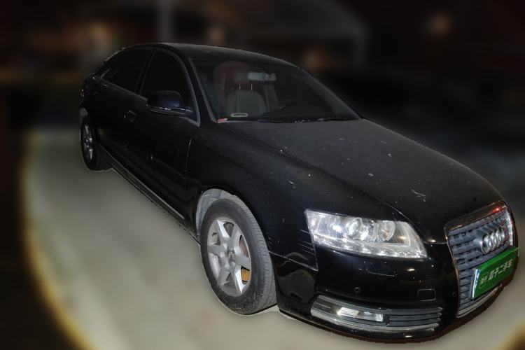 Used Audi A6L 2011 2.0 TFSI automatic Comfort trim Front Right 45 Deg