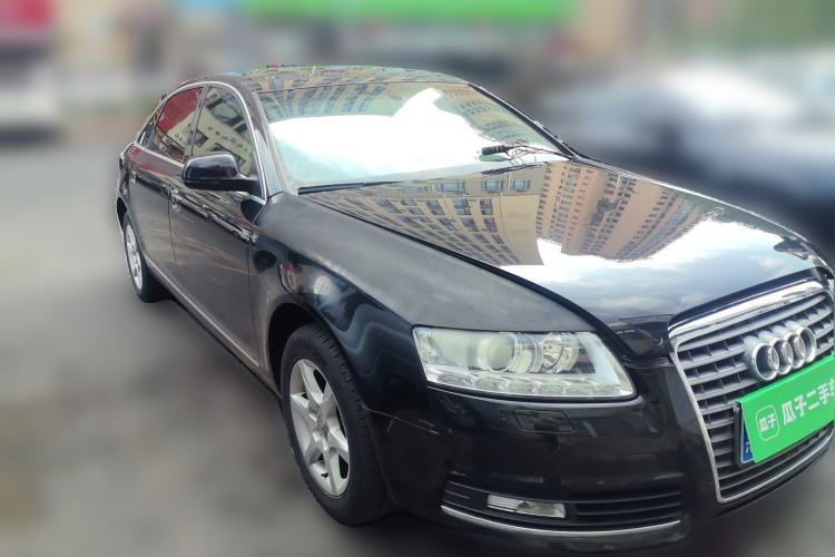 Used Audi A6L 2011 2.0 TFSI Automatic Standard Edition Front Right 45 Deg