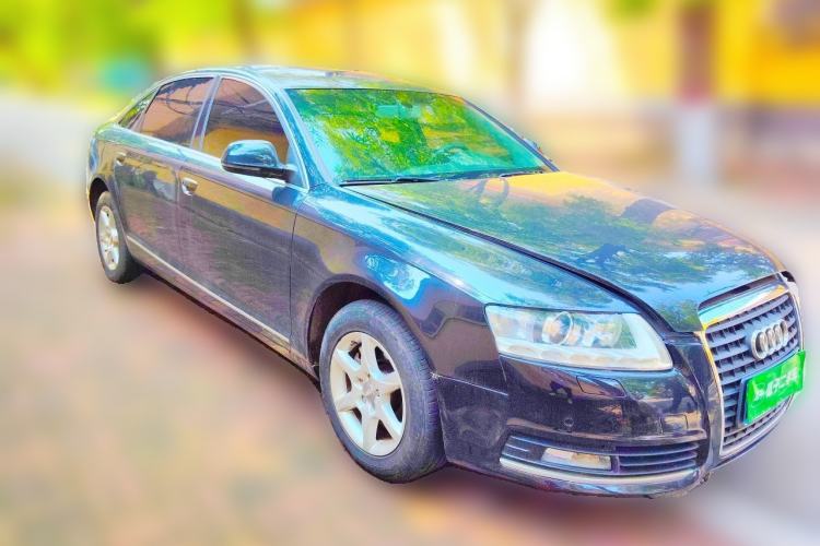 Used Audi A6L 2011 2.0 TFSI Automatic Standard Edition Front Right 45 Deg