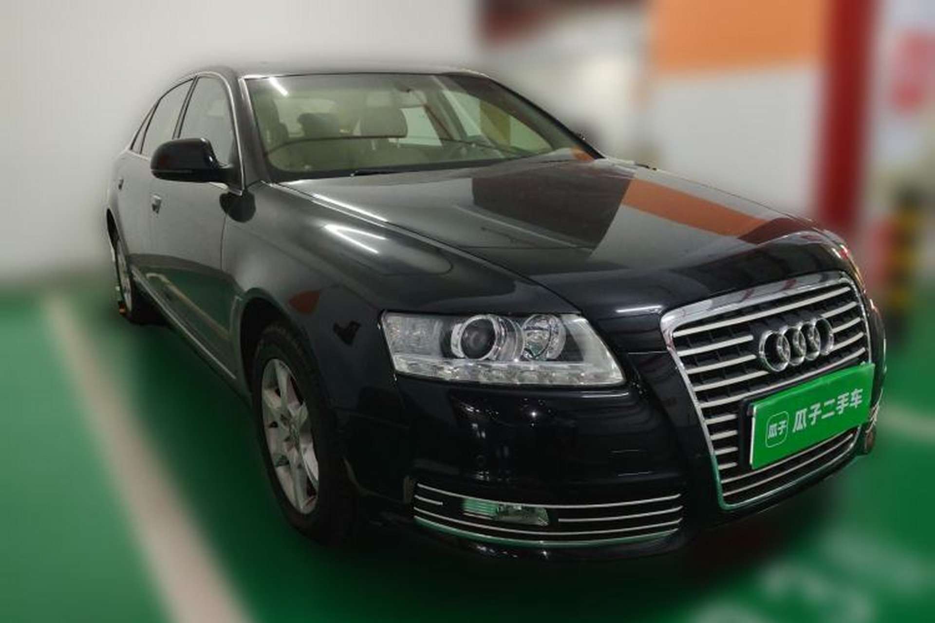 Used Audi A6L 2011 2.0 TFSI automatic Comfort trim Front Right 45 Deg