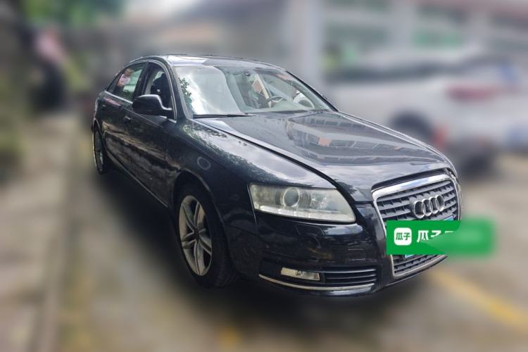 Used Audi A6L 2011 2.0 TFSI automatic Comfort trim Front Right 45 Deg