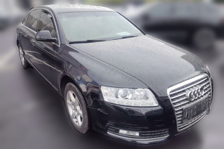 Used Audi A6L 2011 2.0 TFSI automatic Comfort trim Front Right 45 Deg