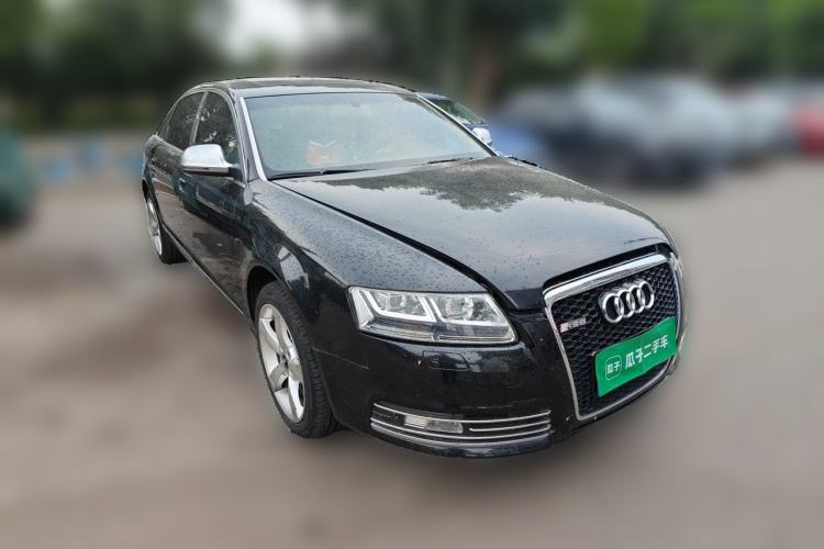 Used Audi A6L 2011 2.0 TFSI Automatic Standard Edition Front Right 45 Deg