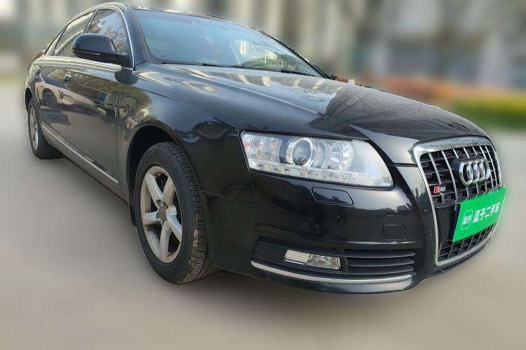 Used Audi A6L 2011 2.0 TFSI Automatic Standard Edition Front Right 45 Deg
