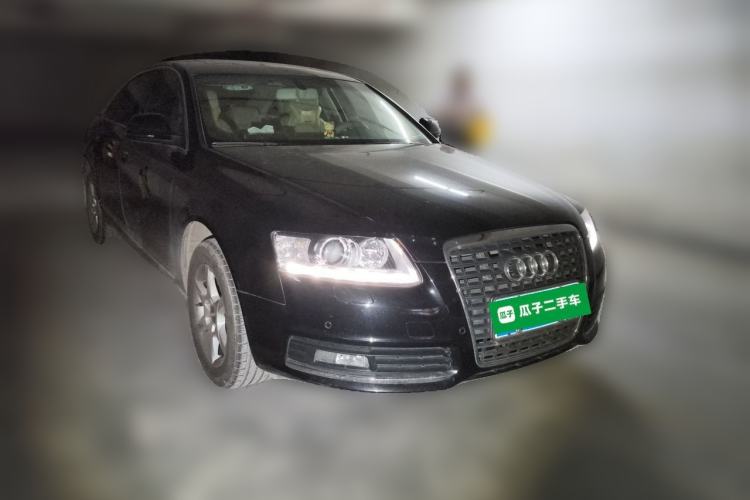 Used Audi A6L 2011 2.0 TFSI Automatic Standard Edition Front Right 45 Deg