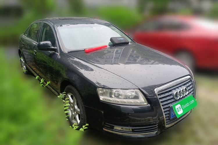 Used Audi A6L 2011 2.0 TFSI Automatic Standard Edition Front Right 45 Deg