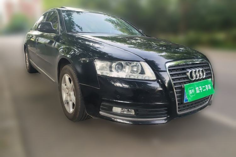 Used Audi A6L 2011 2.0 TFSI Automatic Standard Edition Front Right 45 Deg