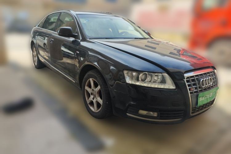 Used Audi A6L 2011 2.0 TFSI Automatic Standard Edition Front Right 45 Deg