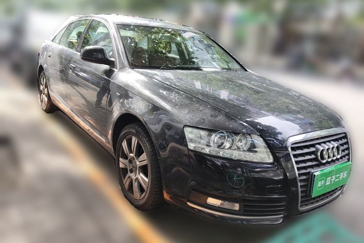 Used Audi A6L 2011 2.8 FSI Comfort Model Front Right 45 Deg
