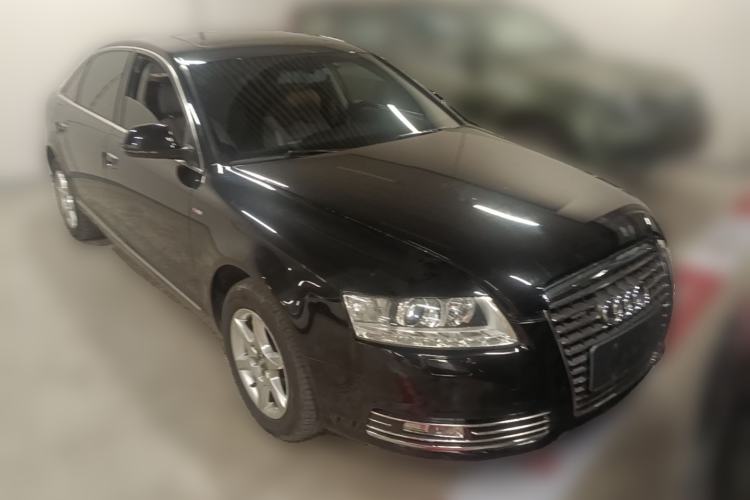 Used Audi A6L 2011 2.0 TFSI Automatic Standard Edition Front Right 45 Deg