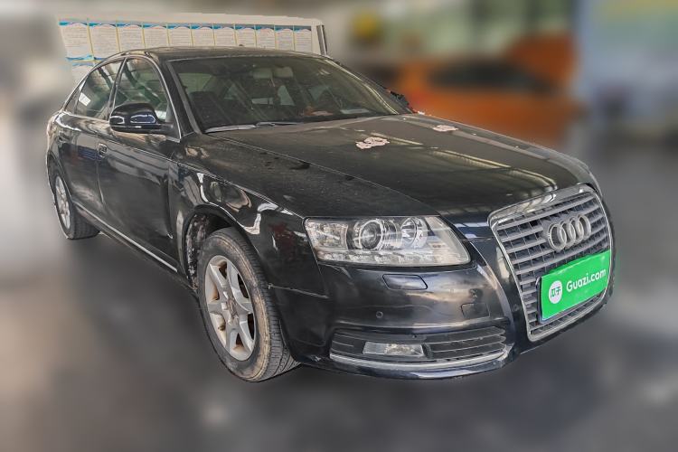 Used Audi A6L 2011 2.0 TFSI Automatic Standard Edition Front Right 45 Deg