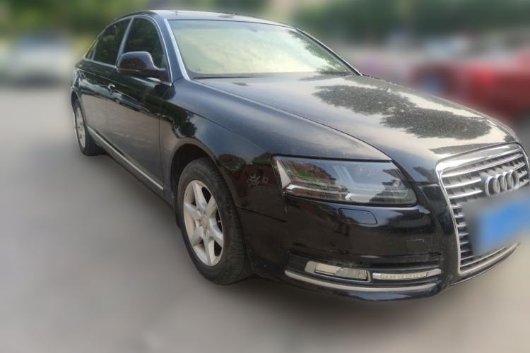 Used Audi A6L 2011 2.0 TFSI automatic Comfort trim Front Right 45 Deg