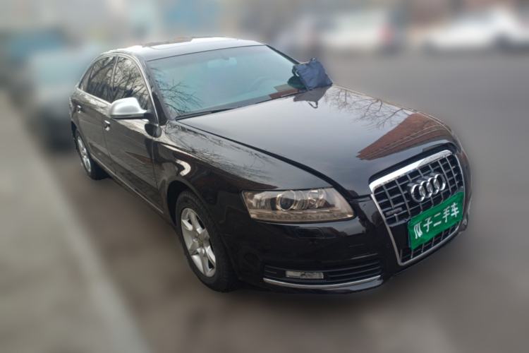 Used Audi A6L 2011 2.0 TFSI automatic Comfort trim Front Right 45 Deg