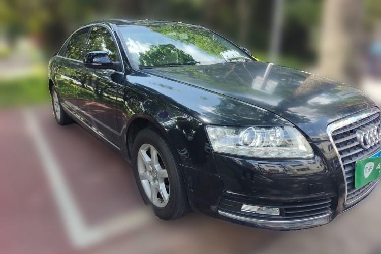 Used Audi A6L 2011 2.0 TFSI Automatic Standard Edition Front Right 45 Deg