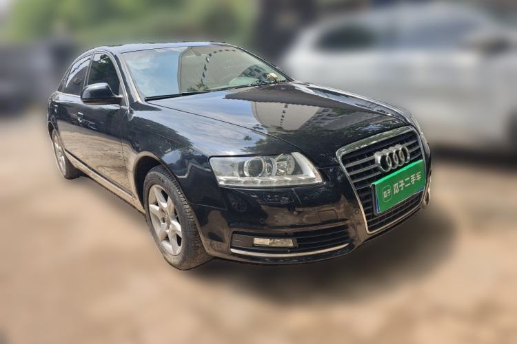 Used Audi A6L 2011 2.0 TFSI Automatic Standard Edition Front Right 45 Deg