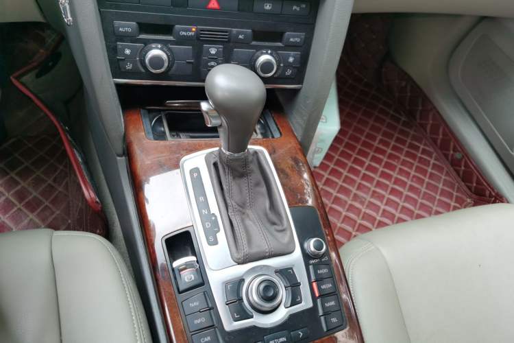 Used Audi A6L 2011 2.4L Technology Edition Gear Lever