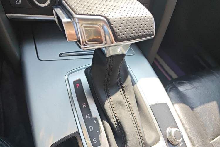 Used Audi A6L  Gear Lever