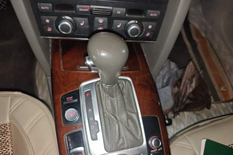 Used Audi A6L 2011 2.8 FSI Luxury Model Gear Lever