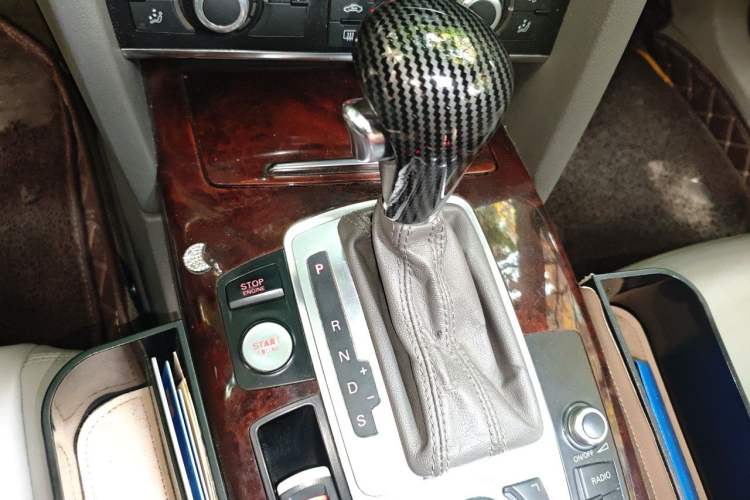 Used Audi A6L 2011 2.8 FSI Comfort Model Gear Lever