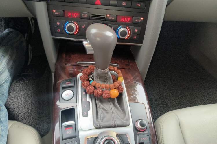 Used Audi A6L 2011 2.4L Technology Edition Gear Lever