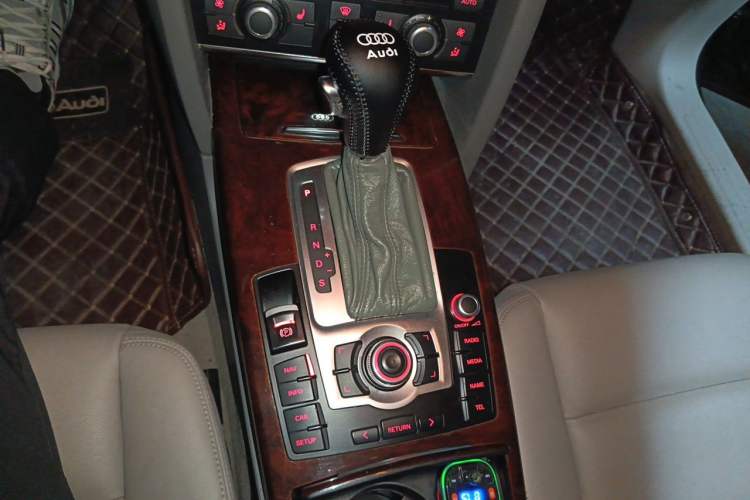 Used Audi A6L 2011 2.4L Technology Edition Gear Lever