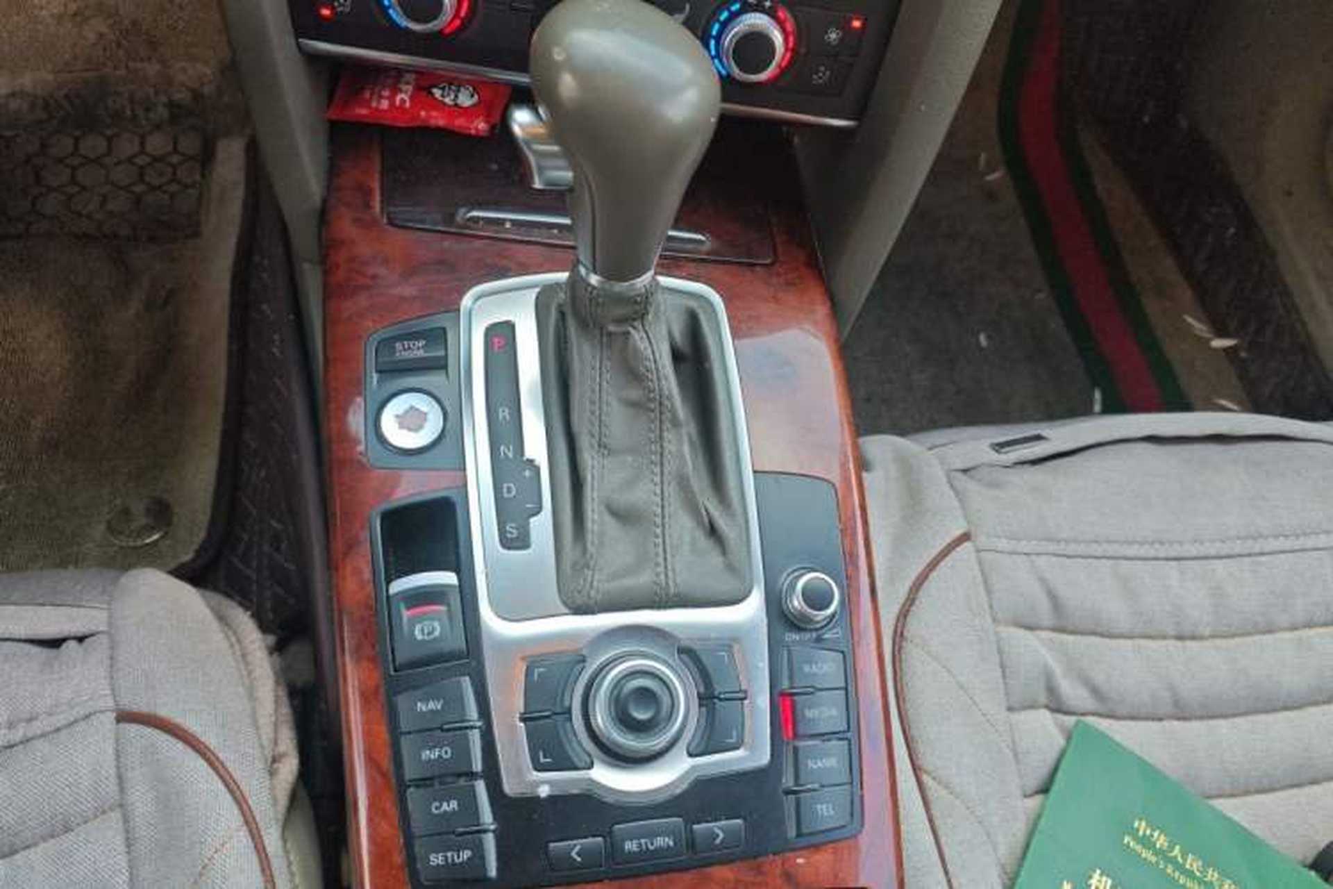 Used Audi A6L 2011 2.4L Technology Edition Gear Lever