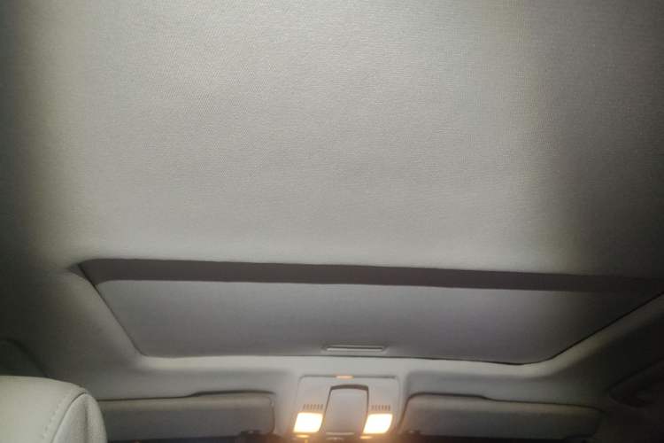 Used Audi A6L 2011 2.0 TFSI Automatic Standard Edition Headliner