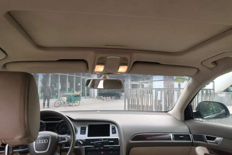 Used Audi A6L 2011 2.7 TDI Comfort Model Headliner