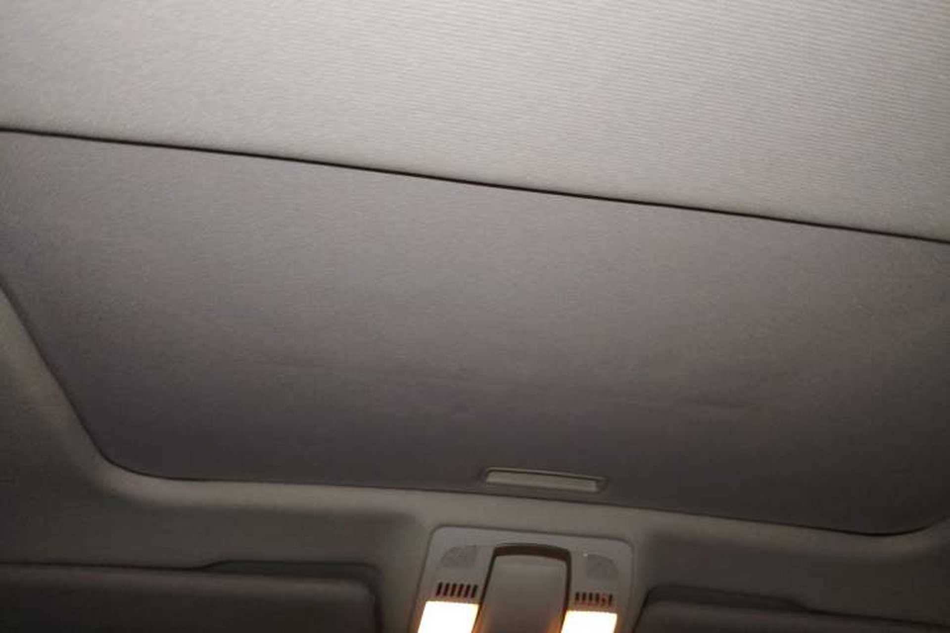 Used Audi A6L 2011 2.0 TFSI automatic Comfort trim Headliner