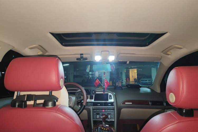Used Audi A6L 2011 2.8 FSI Comfort Model Headliner
