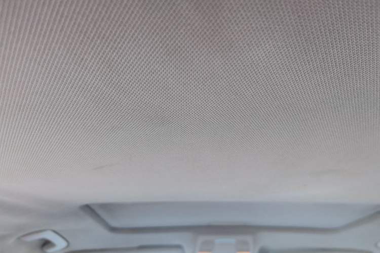 Used Audi A6L 2011 2.0 TFSI automatic Comfort trim Headliner
