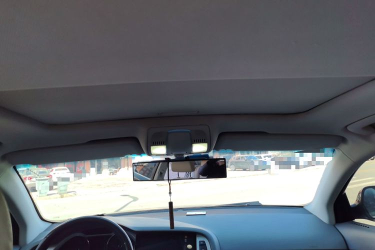 Used Audi A6L 2011 2.7 TDI Comfort Model Headliner