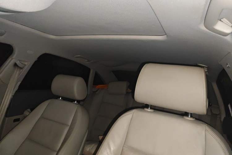 Used Audi A6L 2011 2.8 FSI Luxury Model Headliner