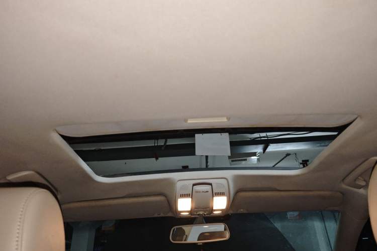 Used Audi A6L 2011 2.0 TFSI Automatic Standard Edition Headliner