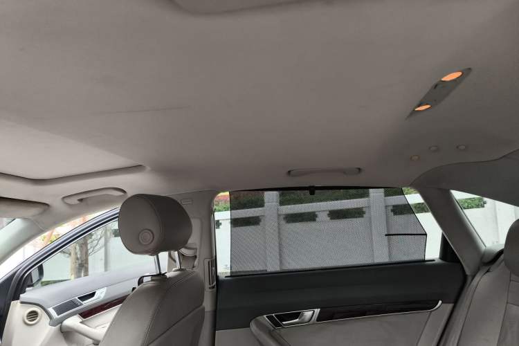 Used Audi A6L 2011 2.0 TFSI automatic Comfort trim Headliner
